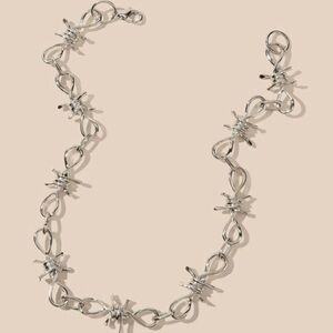 3/$30 🤍 Knot Link Necklace